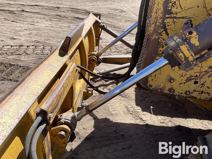 caterpillar-d6b-image-13