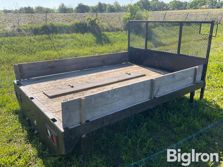 wood-floor-flatbed-image-5