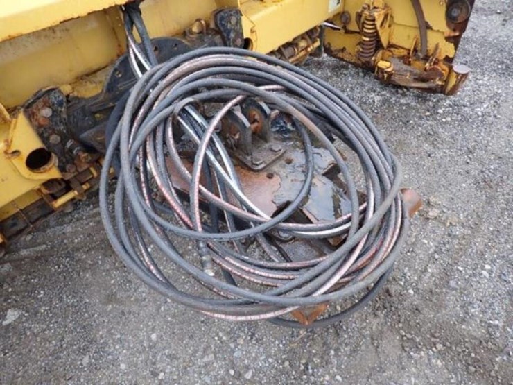 metal-pless-8-12-ft-live-edge-snow-plow-agh083013l-image-12