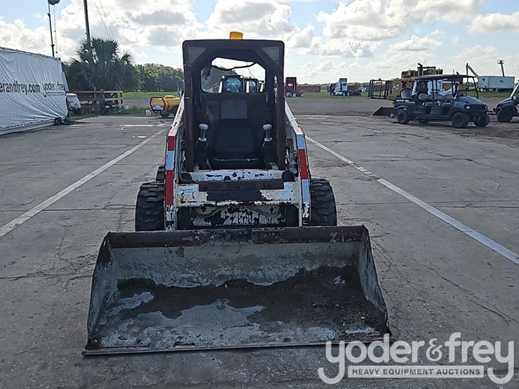 bobcat-s160-image-11