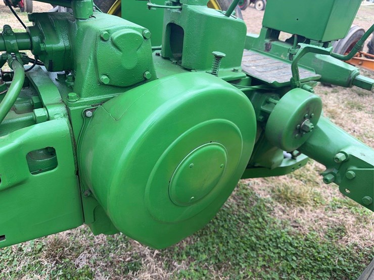 john-deere-b-image-31
