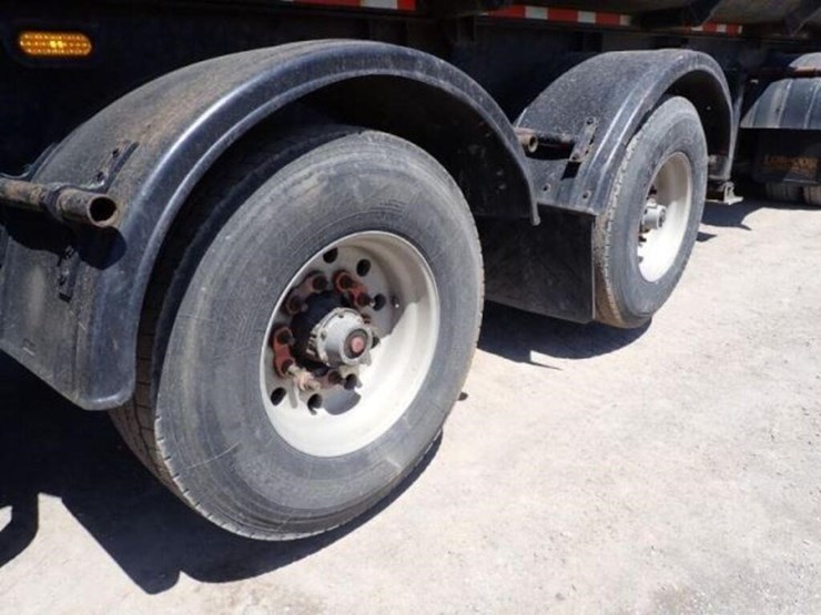 2007-axle-end-dump-image-38