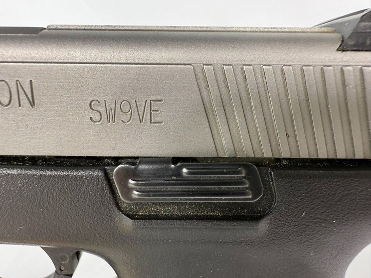 #35-•-smith-&-wesson-sw9ve-9mm-pistol-pbb4559-image-12
