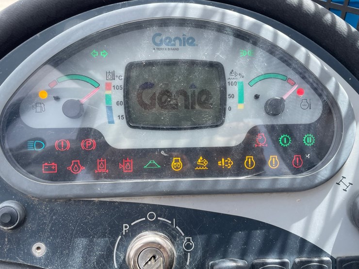 2019-genie-gth1256-image-122