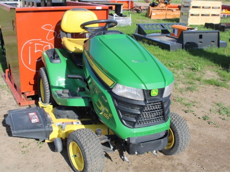 john-deere-x320-image-5