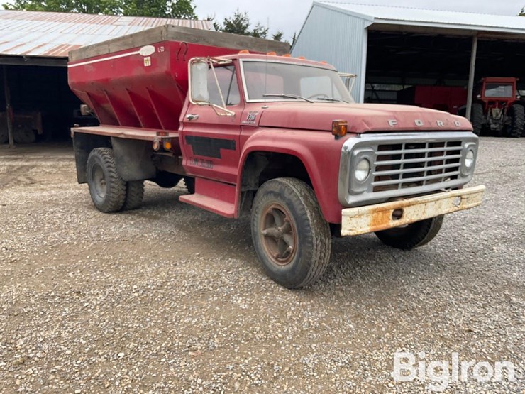 1977-ford-f750-image-3