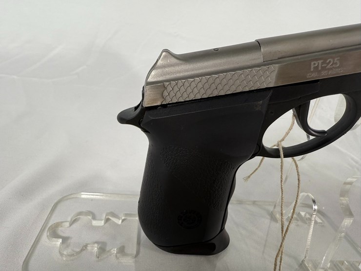 #10-•-taurus-pt-25-25-auto-pistol-031672-image-13