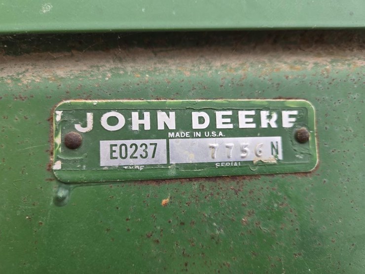 john-deere-237-image-12