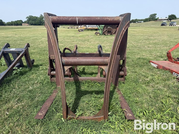 caterpillar-forestry-grapple-image-2