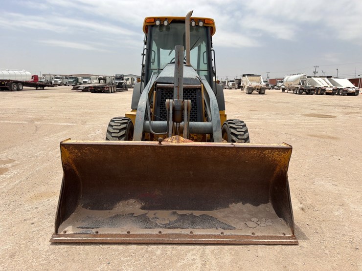 2007-deere-310sj-image-2
