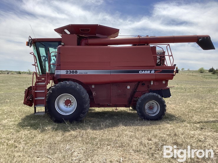 case-ih-2388-image-8