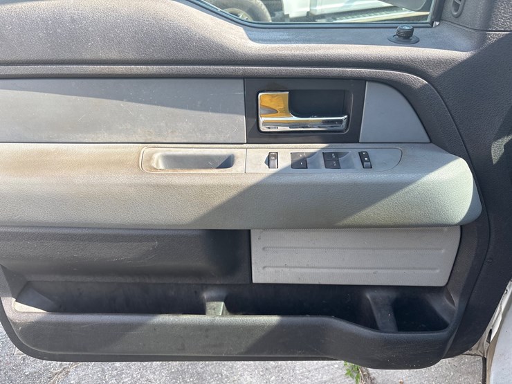 2012-ford-f150-image-8