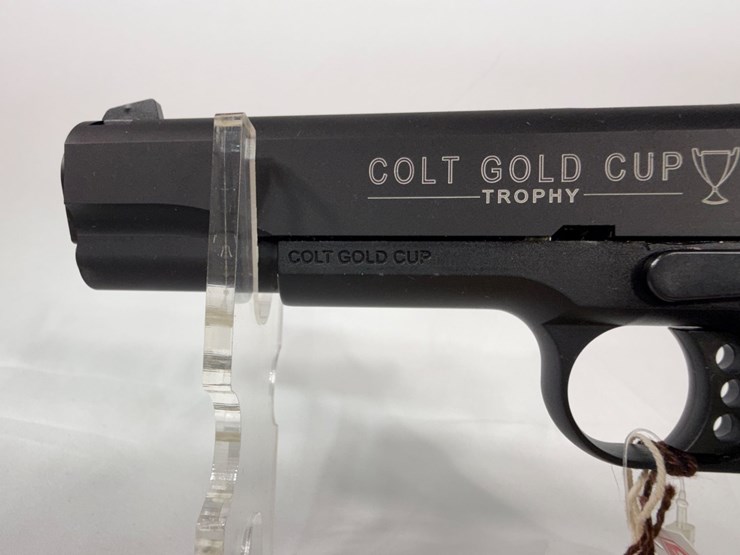 #26-•-colt-umarex-usa-colt-gold-cup-22lr-pistol-lk031170-image-7