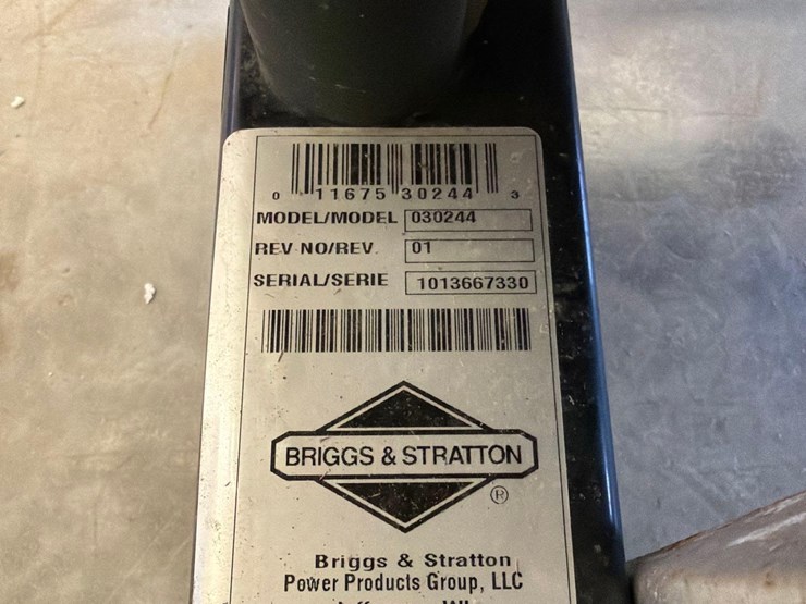 briggs-and-stratton-exl8000-generator-image-9