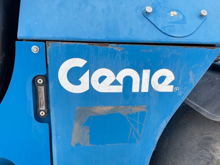 2019-genie-gth1256-image-22