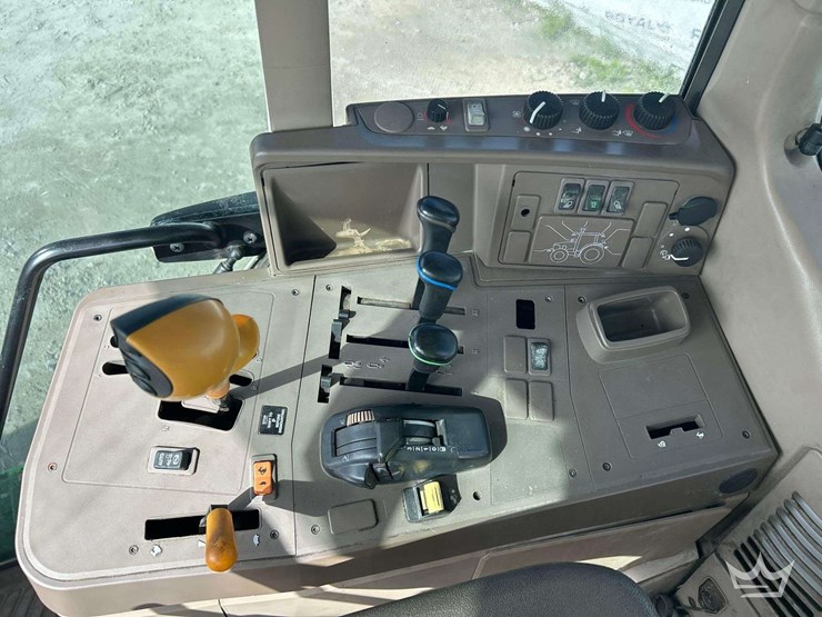 john-deere-6125m-image-18