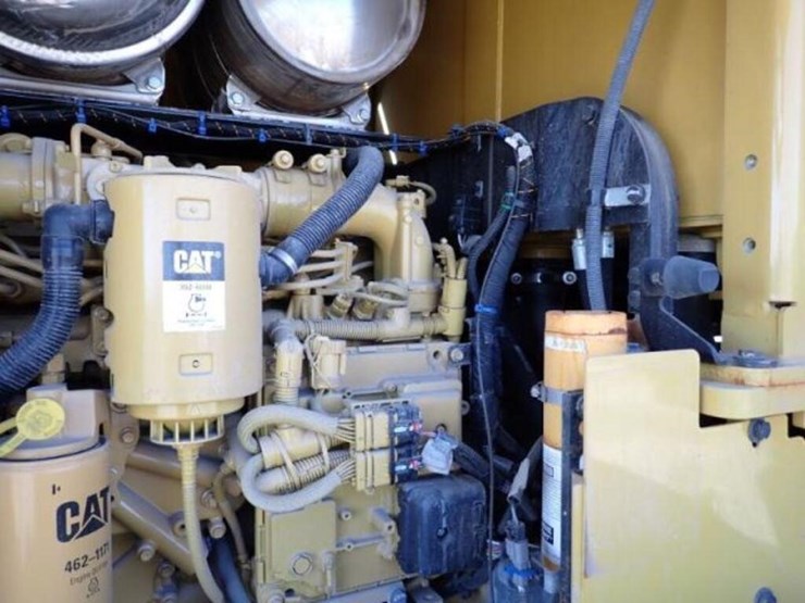 2023-caterpillar-926m-image-66