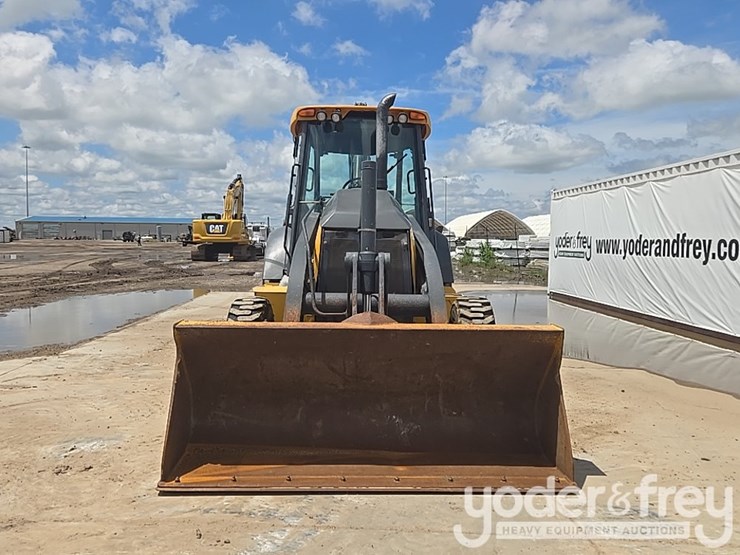 2020-deere-310sl-image-8