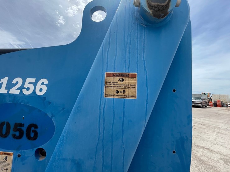 2019-genie-gth1256-image-101