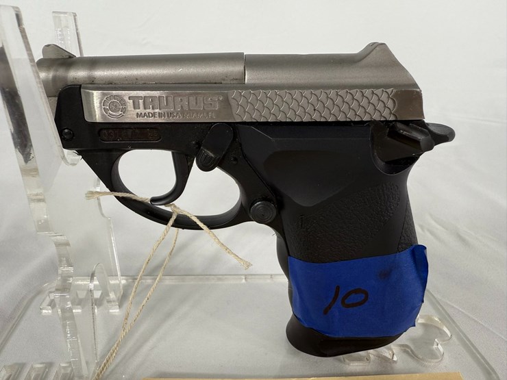 #10-•-taurus-pt-25-25-auto-pistol-031672-image-5
