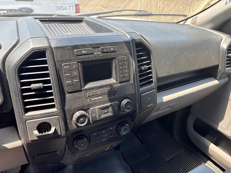 2016-ford-f150-image-7