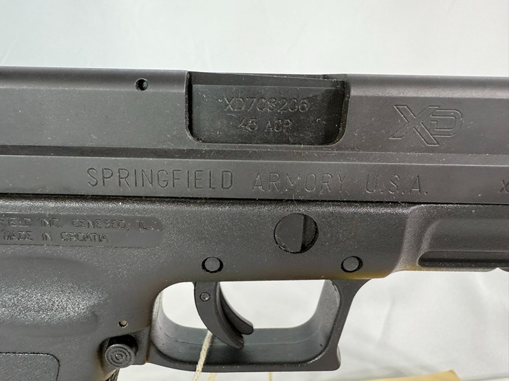 #45-•-springfield-army-xd-45acp-pistol-xd708206-image-24
