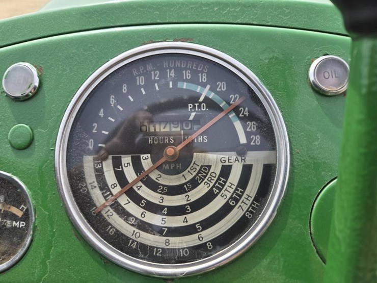 1961-john-deere-2010-image-11