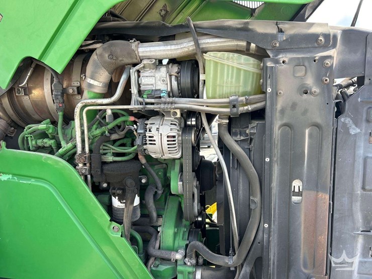 john-deere-6125m-image-8