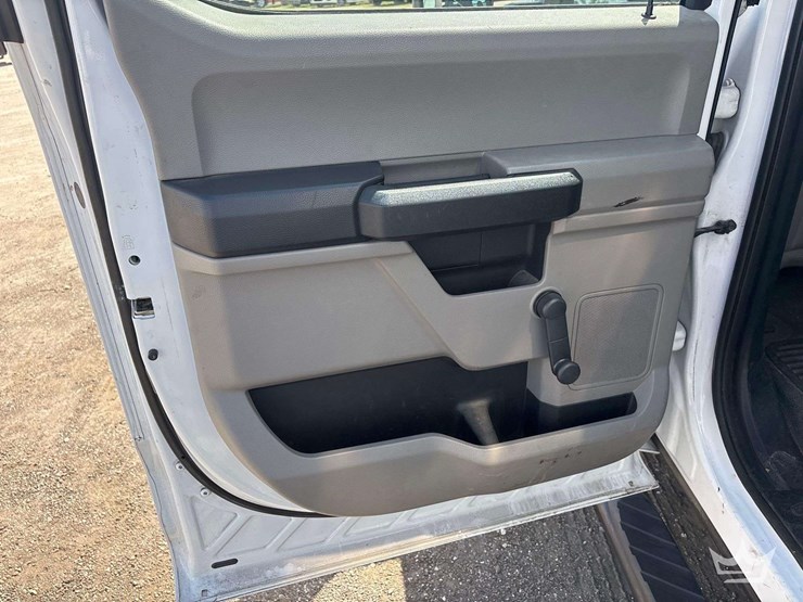 2017-ford-f450-image-17