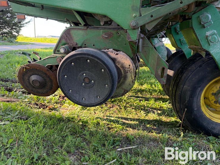 john-deere-1780-image-13