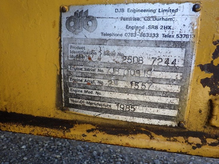 1985-caterpillar-d25c-image-59