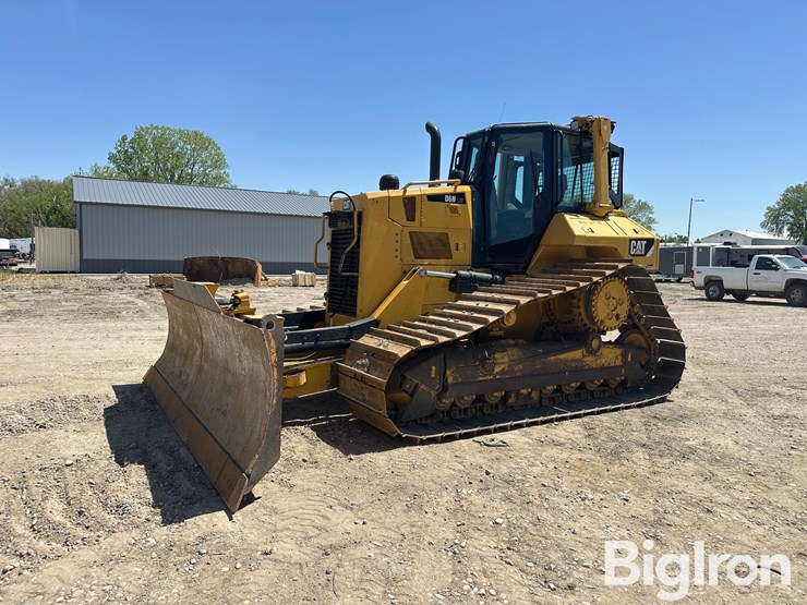 caterpillar-d6n-lgp-image-1