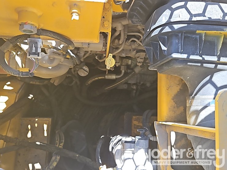 2018-roadtec-rp190e-image-24