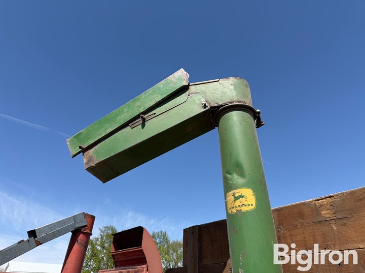 john-deere-68-image-17