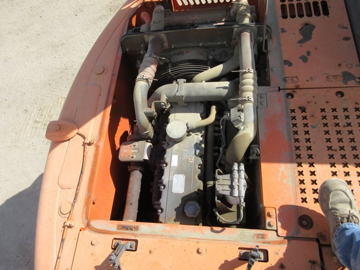 2010-doosan-dx140-lc-image-5