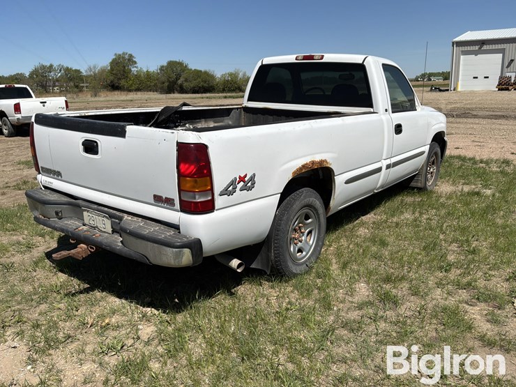 2002-gmc-sierra-1500-image-5