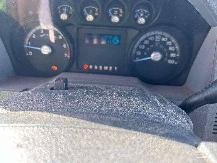 2015-ford-f350-image-12