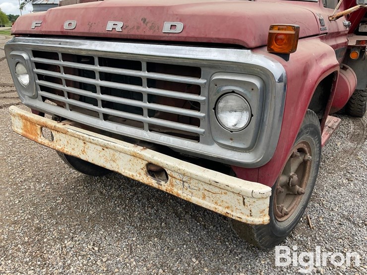 1977-ford-f750-image-10