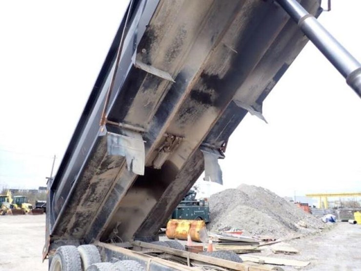 2000-western-star-5964ss-image-75