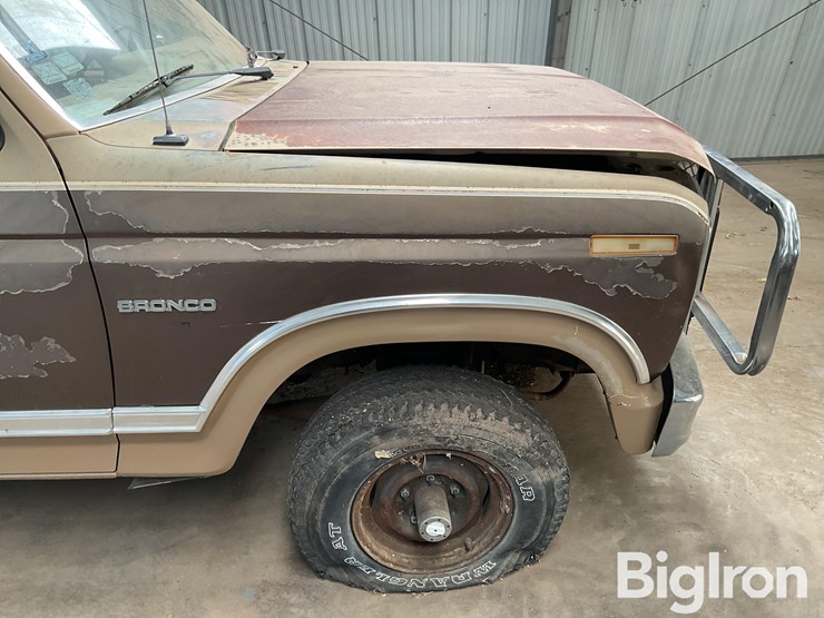 1984-ford-bronco-image-16