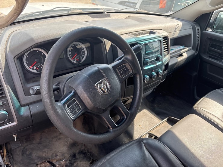 2015-dodge-ram-2500-image-7