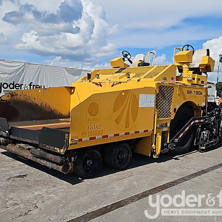 2018 ROADTEC RP190E