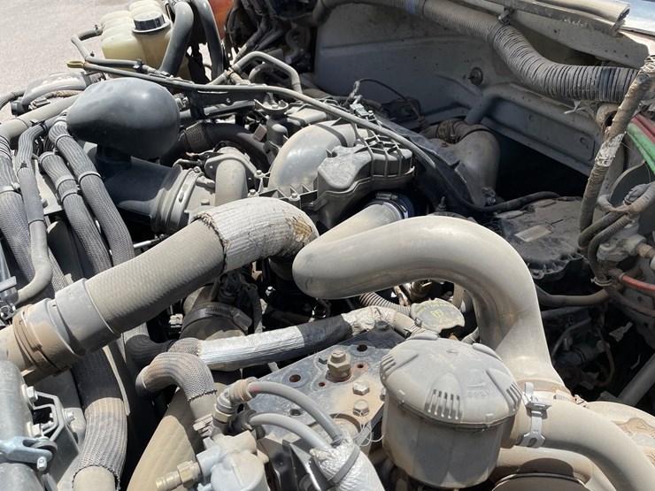 2019-ford-f750-image-39