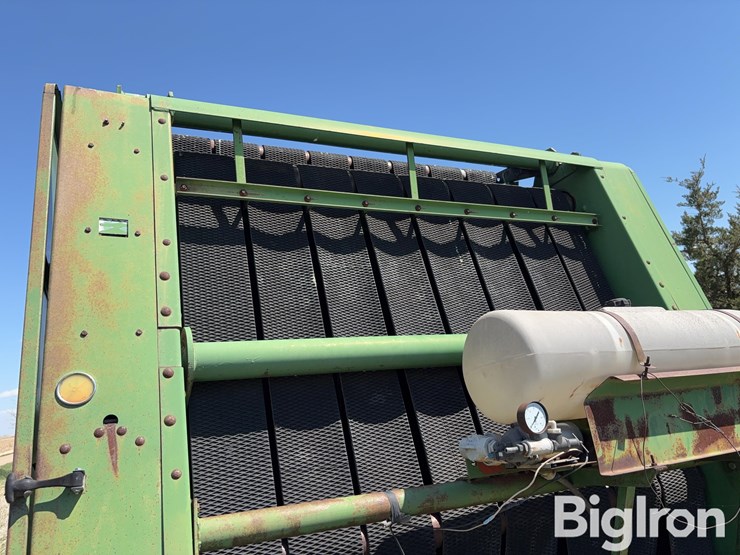 john-deere-530-image-12