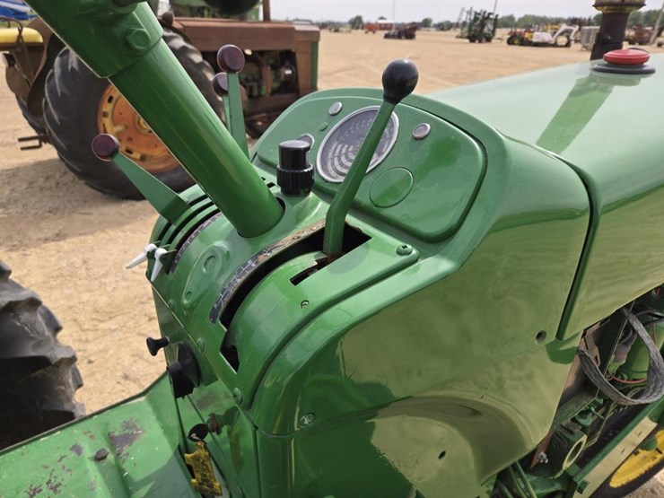 1961-john-deere-2010-image-19