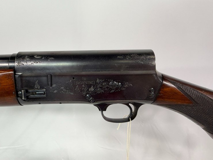 #88-•-browning-a-bolt-16ga-shotgun-x40034-image-8