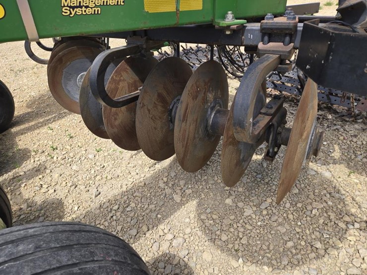 john-deere-637-image-9