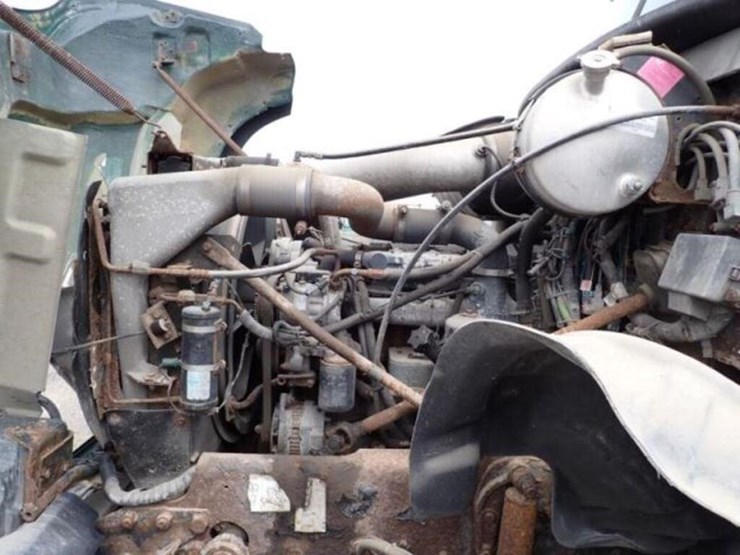 inoperable-2005-mack-cv713-tri/a-vacuum-truck-1m2a-image-20