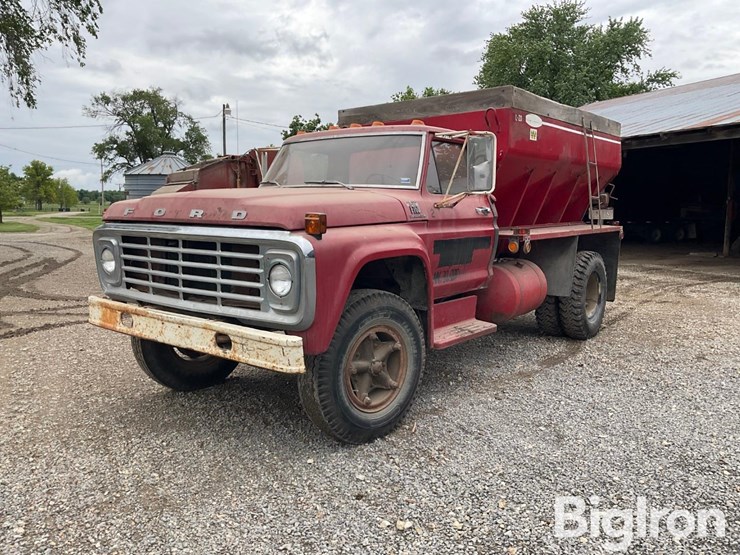 1977-ford-f750-image-1