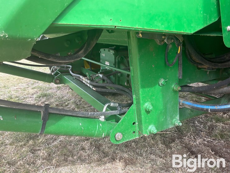2009-john-deere-9770-sts-image-15